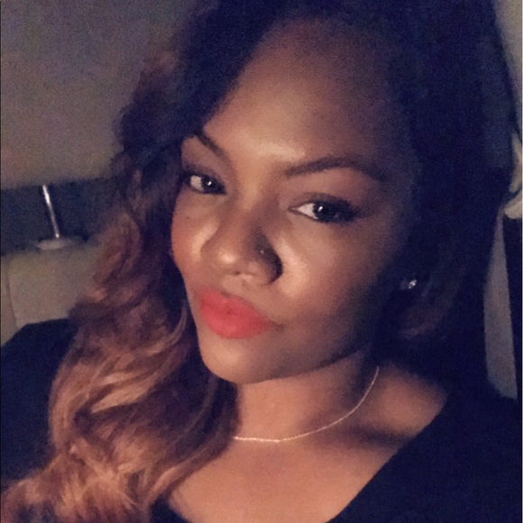 Meet your Posher, Cha - Picture 1 of 3